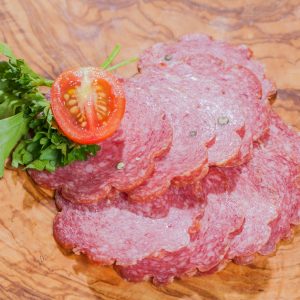 Edelsalami mit grünem Pfeffer