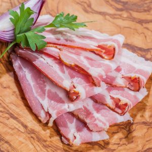 Geräucherter Schweinebauch