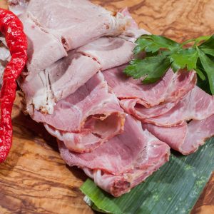 bayerischer Schweinebraten vom Bauch