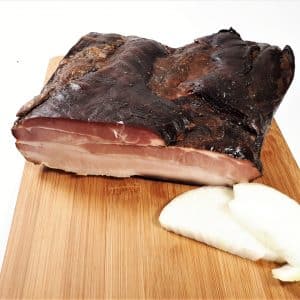 Bauerngeräuchertes vom Bauch im Stück